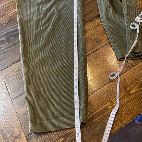 Vintage Tommy Hilfiger Khaki Corduroy Pants - Picture 6 of 8